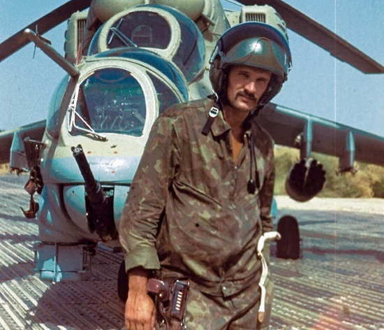 УГОН ВЕРТОЛЕТНОГО ПОЛКА из недружественной Грузии за 60 секунд. Последняя операция советских офицеров (2021)