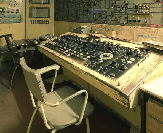 Устройство командного пункта войск западного направления СССР. Выдержит вторжение инопланетян (2014)