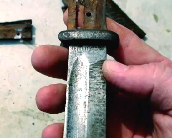 В тюрьму за ржавый штык из гаража. Почему каждая пятая российская семья под угрозой наказания УК РФ? (2020)