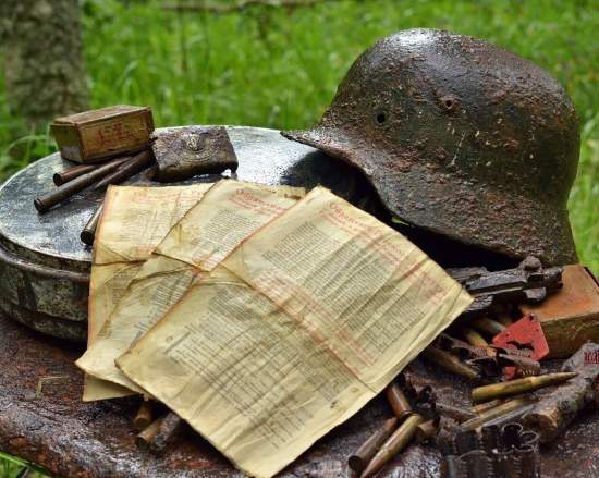 Вскрываем агитационные снаряды. Привет от генерала Власова в 2020 году. Что там написанно? (2020)