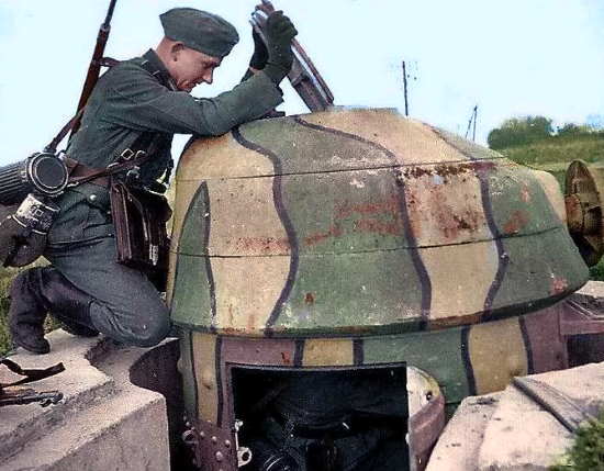 Захват "неприступной" линии Мажино глазами немецких солдат (2021)