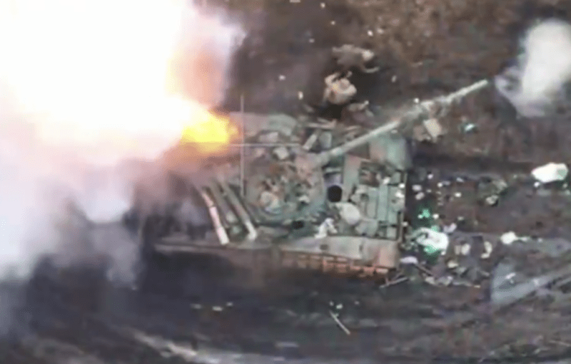 23.03.2024 Свежие новости войны на Украине. Авдеевское направление: ТОС-1 Солнцепек выжигает врага в районе Тоненького и в Бердычах. ВС РФ прорываются к Часов Яру, бои идут севернее Ивановского. (17 видео)