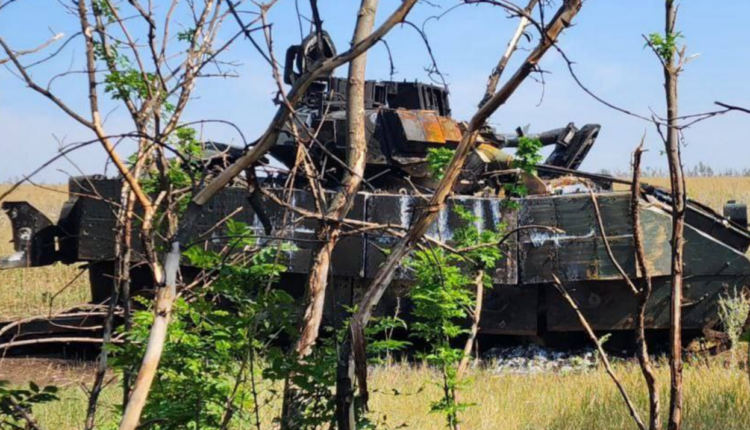 29.07.2024 Украина. Боевые действия в зоне СВО: Российские войска наступают в районе Песчаного, обходят Северск и движутся к Славянску, штурм Желанного. (14 видео)