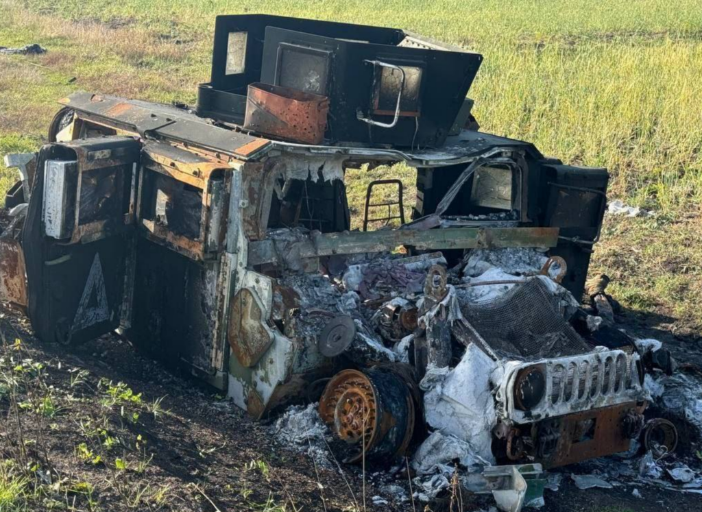 18.11.2024 Штурм Купянска: ДЕРЗКИЙ ПРОРЫВ не оставил врагу шансов. Идет бой за промку и трассу на Сватово. Карта боевых действий на Украине на сегодня. (9 видео)