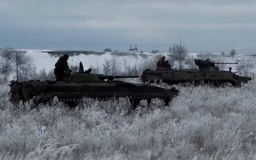 09.12.2024 Прорываемся к окраинам Покровска, проламываем оборону и закапываем жестко сопротивляющегося врага в землю. Ожесточенные бои в районе Даченского и в самом Шевченко. (15 видео) – Страница 125