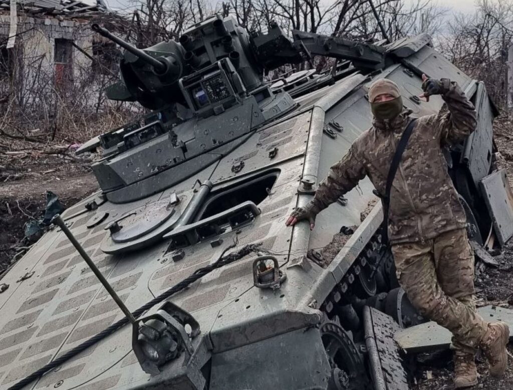 12.02.2025 Прорыв на Курском фронте: Российская армия громит врага в Свердликово и наступает на Никольское. Карта боевых действий на Украине на сегодня. (9 видео) – Страница 9