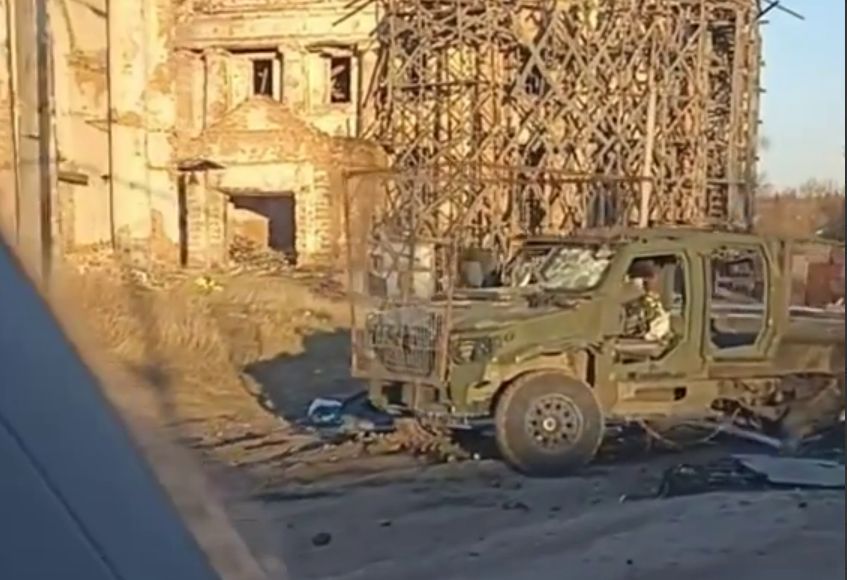 Украина - карта боевых действий на этот час. Видео реальных боев. Жесткое видео боевых действий на Украине.