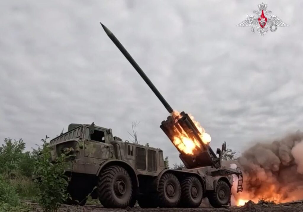 21.10.2026 Прорыв под Запорожьем: ВЗЯТЫ Червоный Яр и Юльевка. Переговоры Путина и Уиткоффа в СПб. Удары Торнадо-С по КП 104 обр ТРО. Свежие кадры боев на сегодня (16 видео)