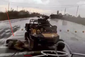 25.10.2026 ТЦ в Харькове С ШОКОМ ВЫШЕЛ ИЗ ЧАТА: точный прилет «Гераней» стер вражеские склады и логистику. Армия России прессует врага по всей ЛБС. Хроника СВО (13 видео)